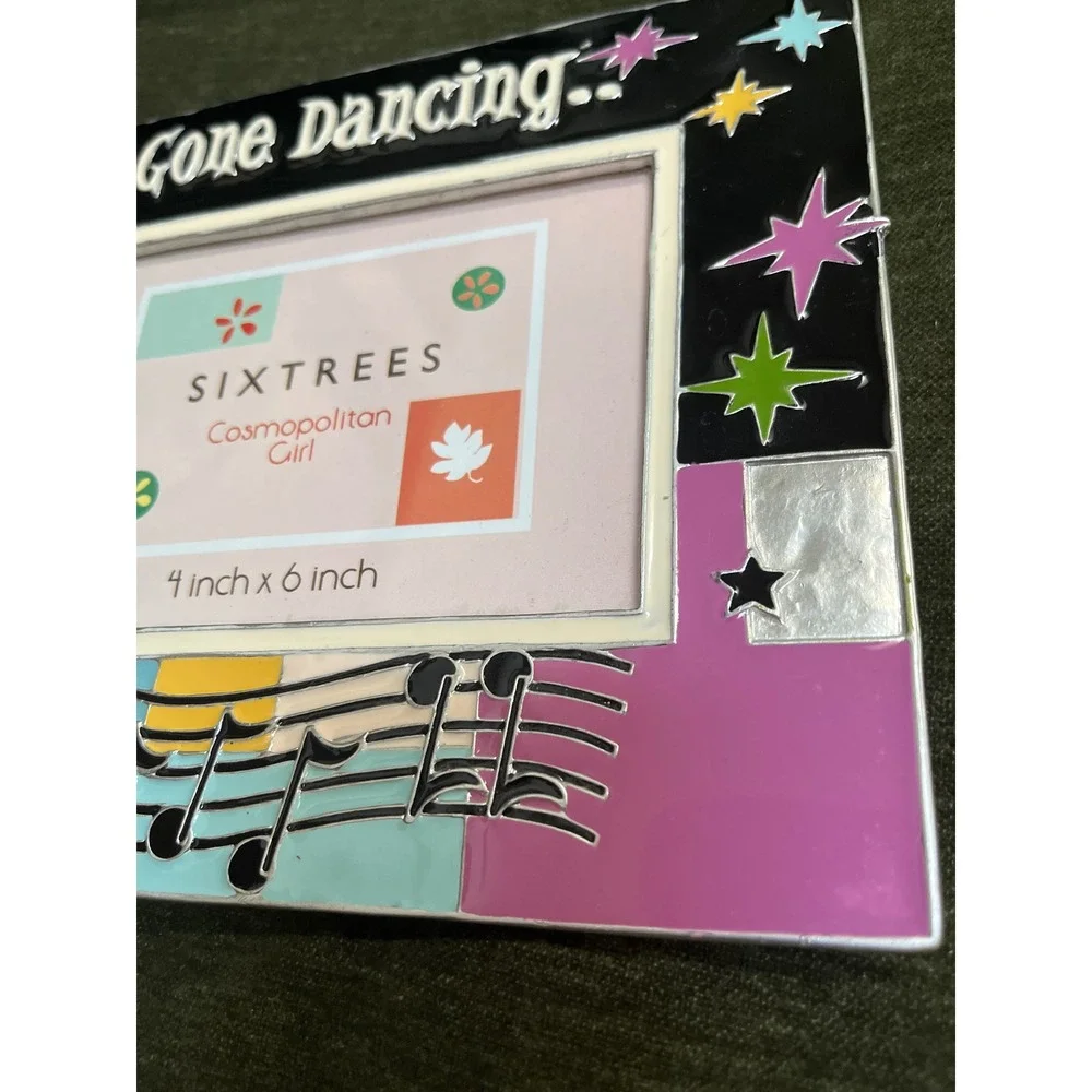 Sixtrees Gone Dancing Cosmopolitan Girl Frame 6.5